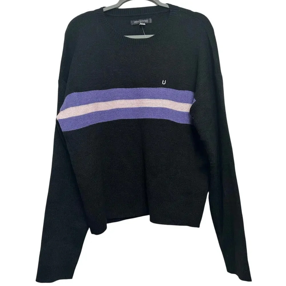 Urban Outfitters men’s NWOT’s Stripe Crew neck relaxed fit sweater. Size medium